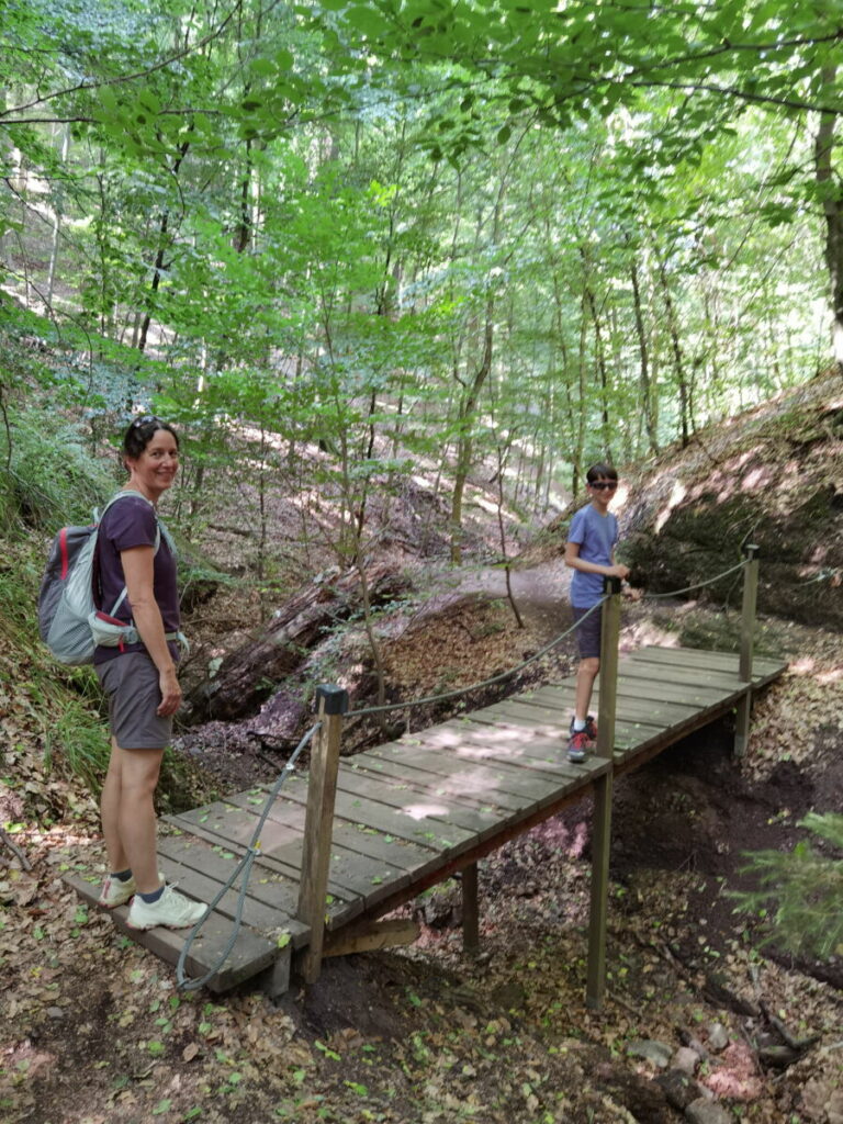 Drachenschlucht wandern durch die Landgrafenschlucht